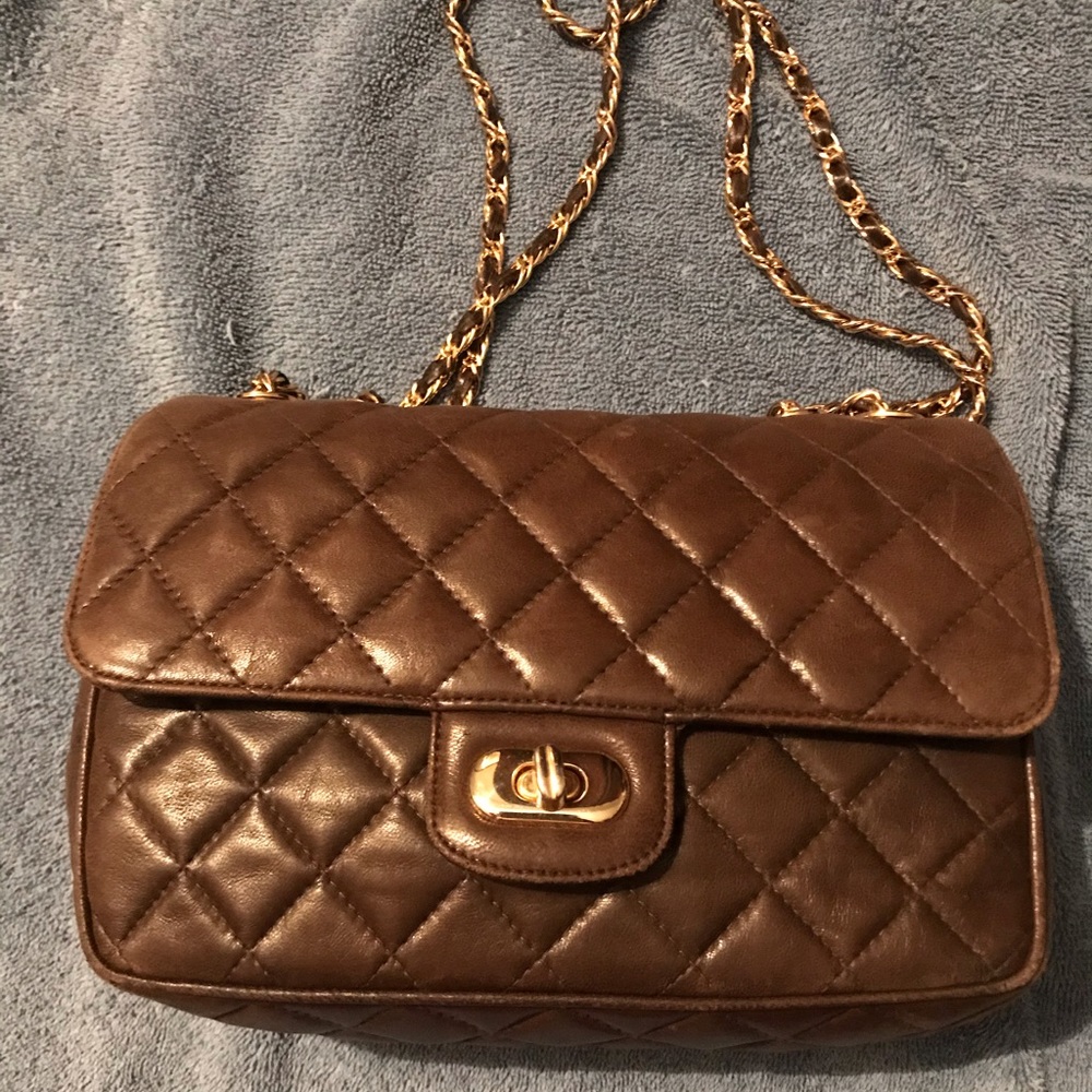 SALE Vtg. Double flap Lambskin quilted handbag